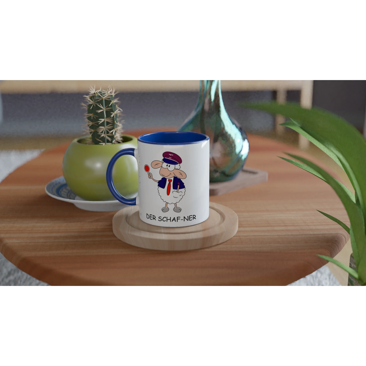 Das Bild zeigt eine Beispielaufnahme von dem Becher mit dem aufgedruckten Cartoon "Der Schaf-ner".