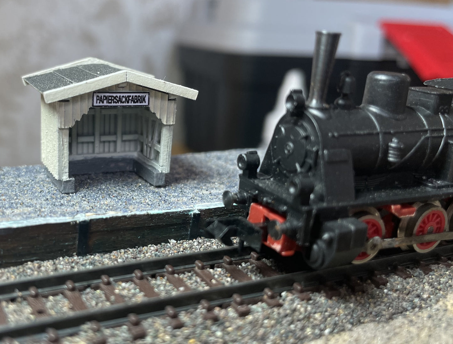 Wartehaus "Papiersackfabrik" (Bausatz, N / 1:160)