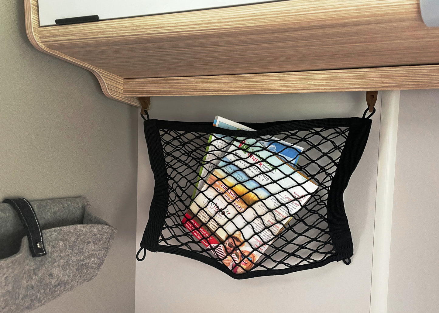 Net shelf for curtain rail for Eriba Troll, Triton and Touring