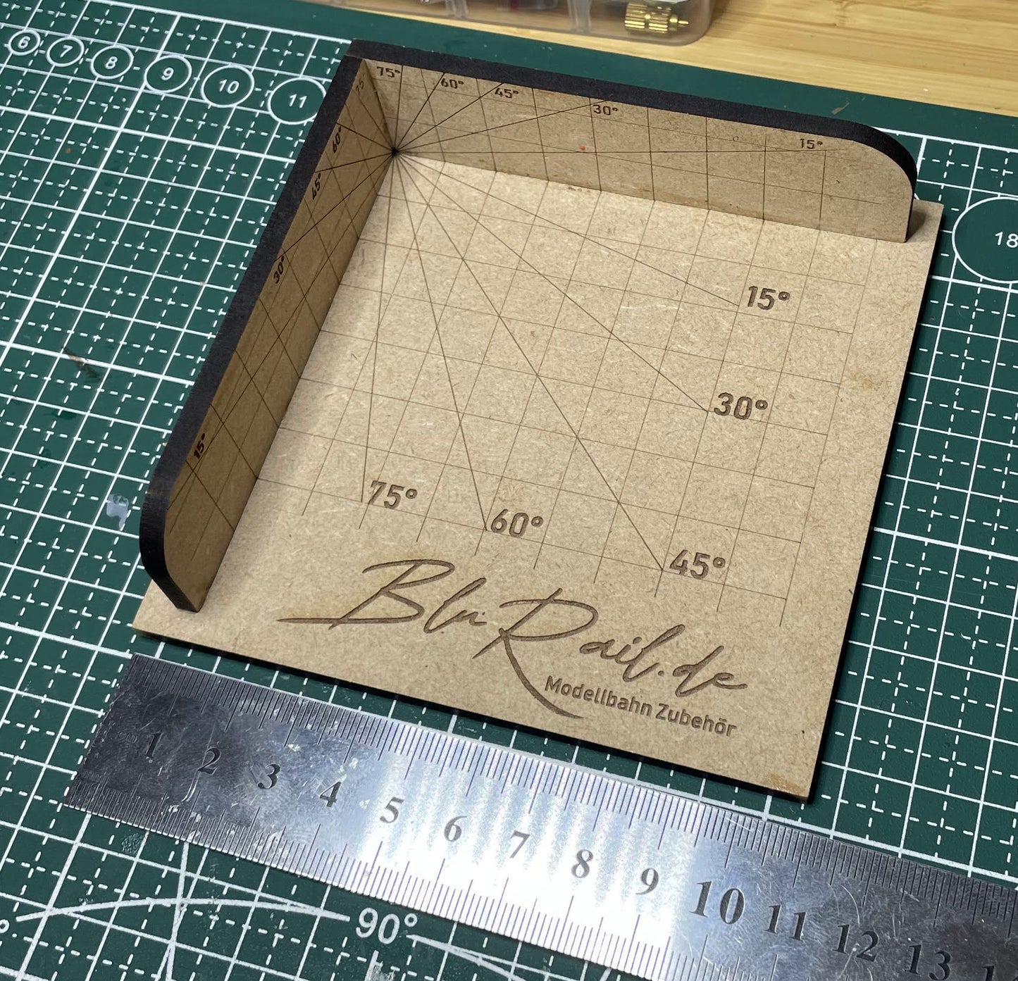 Modell-Dock by BluRail